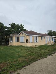 2215 Fillmore St B, Hollywood, FL 33020