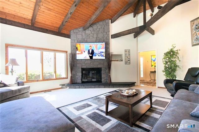 14 Vermillion Drive, Avon, CT 06001
