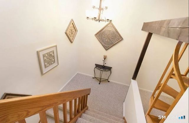 14 Vermillion Drive, Avon, CT 06001