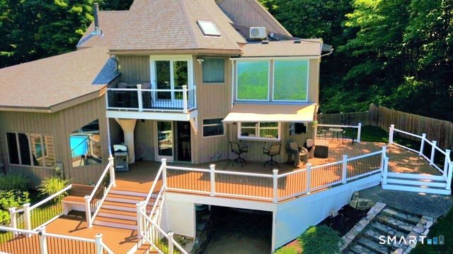 14 Vermillion Drive, Avon, CT 06001