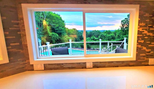 14 Vermillion Drive, Avon, CT 06001