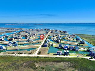 24 Long Key, Hitchcock, TX 77563