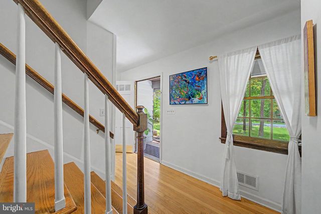 32 CHERRYVILLE HOLLOW RD, Flemington, NJ 08822