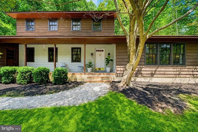 32 CHERRYVILLE HOLLOW RD, Flemington, NJ 08822