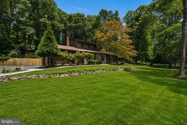 32 CHERRYVILLE HOLLOW RD, Flemington, NJ 08822