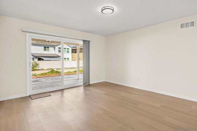 1320 La Mirada Ave, Escondido, CA 92026