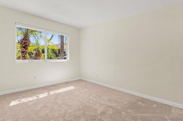 1320 La Mirada Ave, Escondido, CA 92026