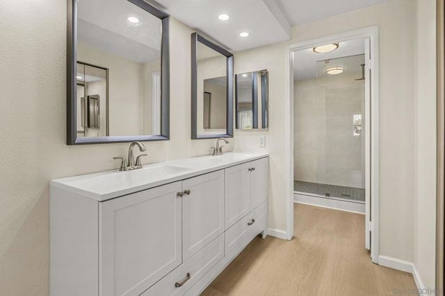 1320 La Mirada Ave, Escondido, CA 92026