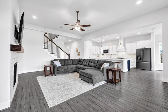 4810 Belwick Place Lane, League City, TX 77573