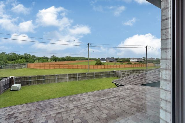 4810 Belwick Place Lane, League City, TX 77573