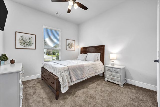 4810 Belwick Place Lane, League City, TX 77573