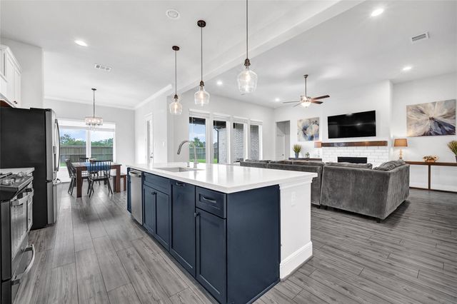 4810 Belwick Place Lane, League City, TX 77573