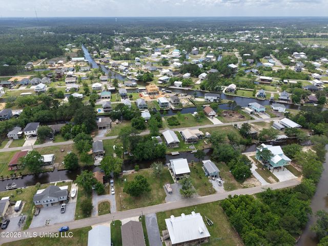 4107 Cardinal Street, Bay Saint Louis, MS 39520