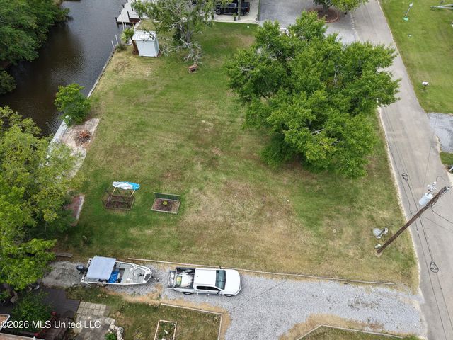 4107 Cardinal Street, Bay Saint Louis, MS 39520