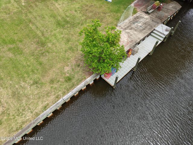 4107 Cardinal Street, Bay Saint Louis, MS 39520