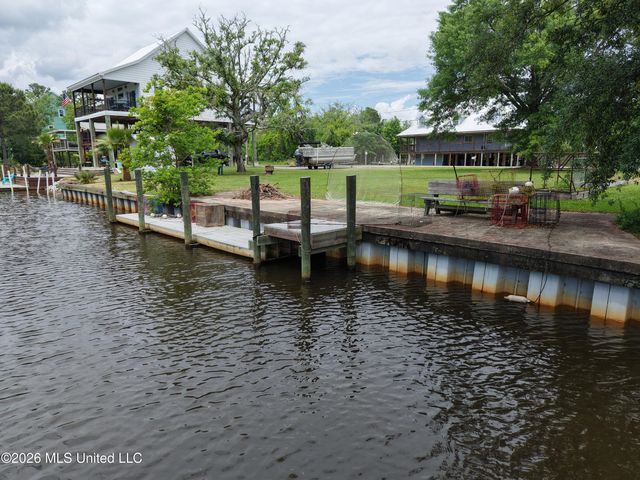 4107 Cardinal Street, Bay Saint Louis, MS 39520