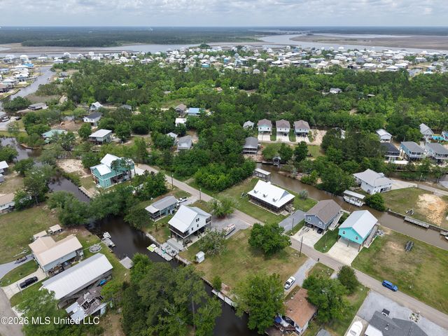 4107 Cardinal Street, Bay Saint Louis, MS 39520