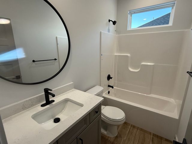 5538 W 42nd Street South, Wichita, KS 67215