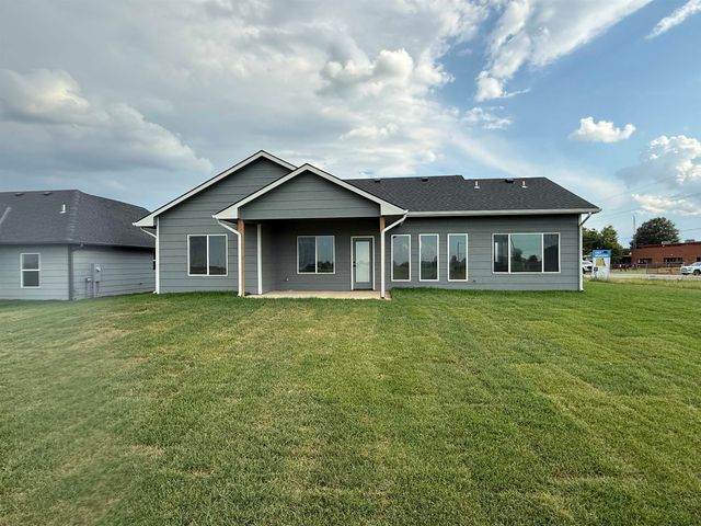 5538 W 42nd Street South, Wichita, KS 67215