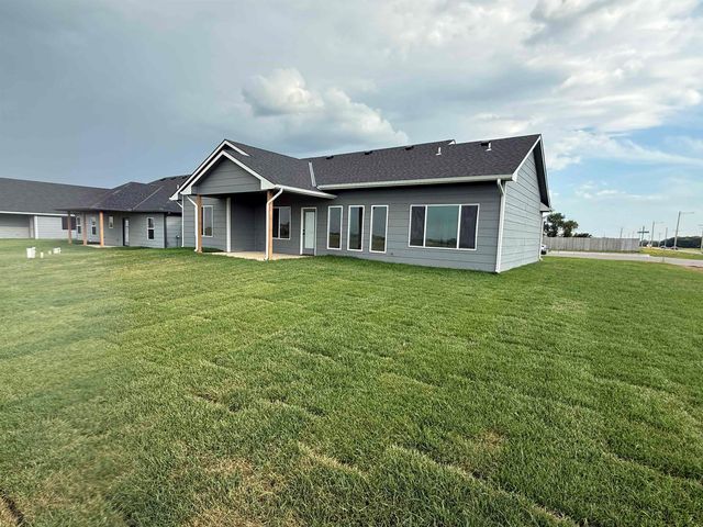 5538 W 42nd Street South, Wichita, KS 67215