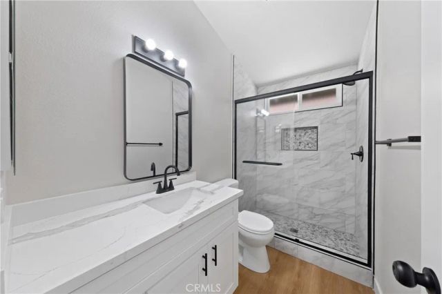 1699 Glenview Drive, Perris, CA 92571