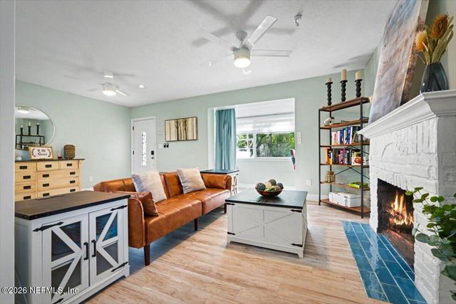 719 S SOUTH SHORES Road, Jacksonville, FL 32207