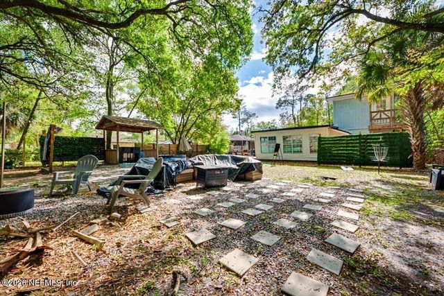 719 S SOUTH SHORES Road, Jacksonville, FL 32207