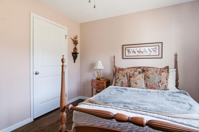 209 Courtland CIR, Galax, VA 24333