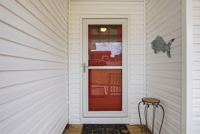 209 Courtland CIR, Galax, VA 24333