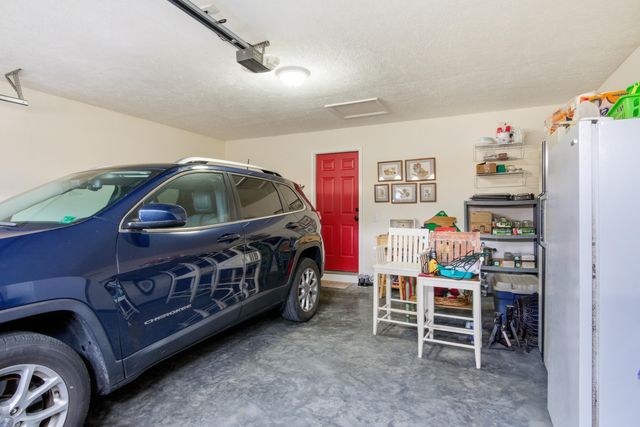 209 Courtland CIR, Galax, VA 24333