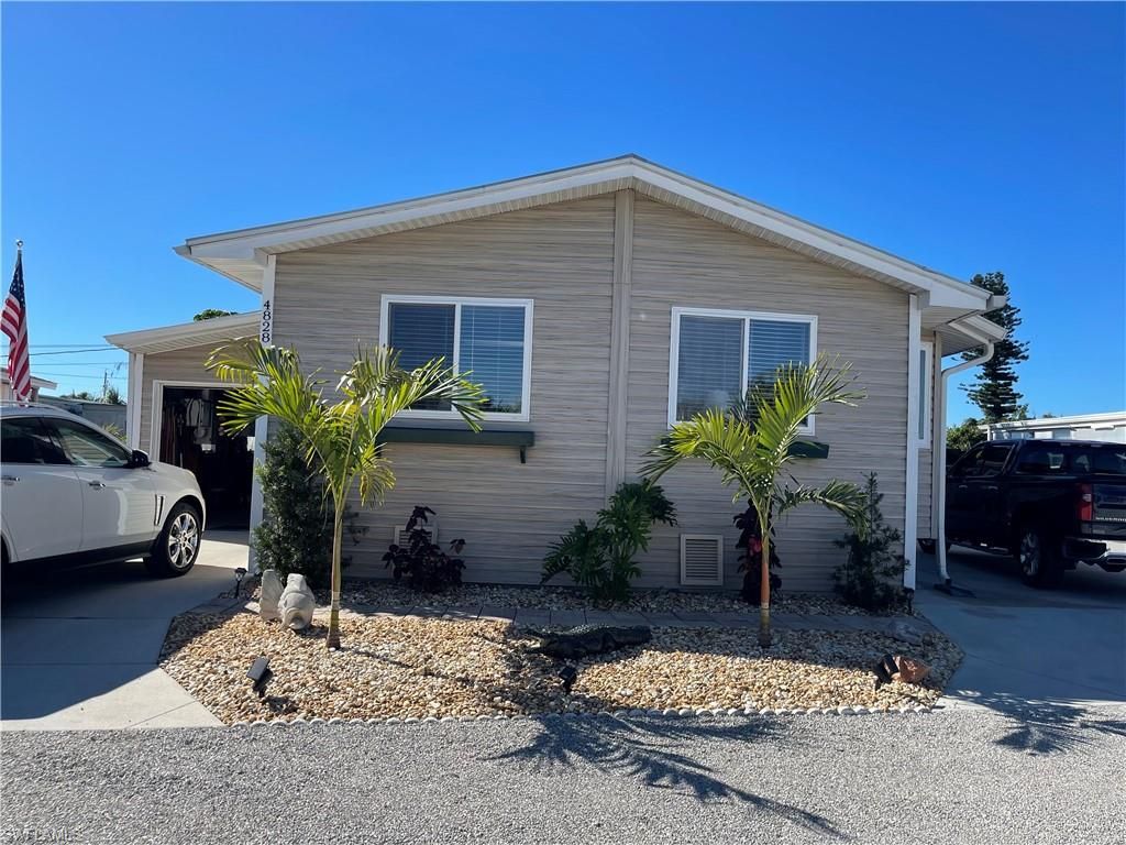 4828 FLAMINGO DR, ST. JAMES CITY, FL 33956 — photo 3