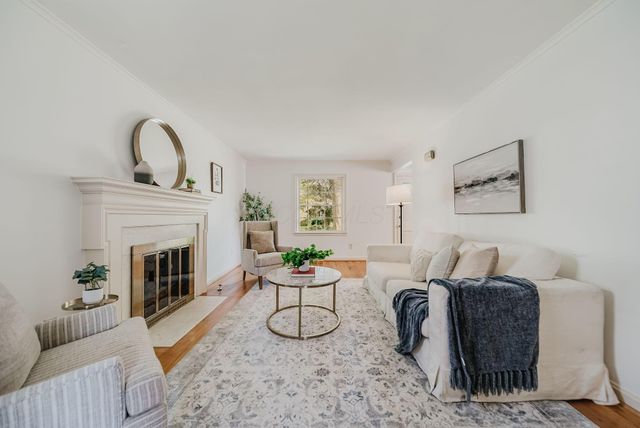 143 E Weisheimer Road, Columbus, OH 43214