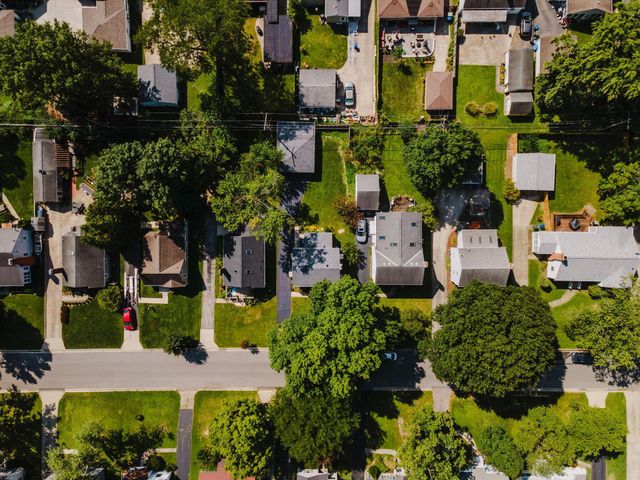143 E Weisheimer Road, Columbus, OH 43214