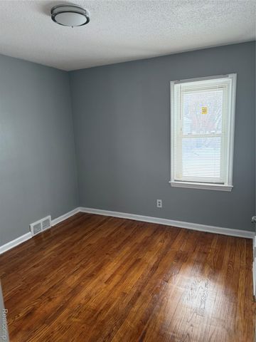 15414 Eastburn Street, Detroit, MI 48205