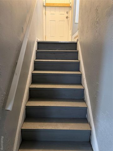 15414 Eastburn Street, Detroit, MI 48205