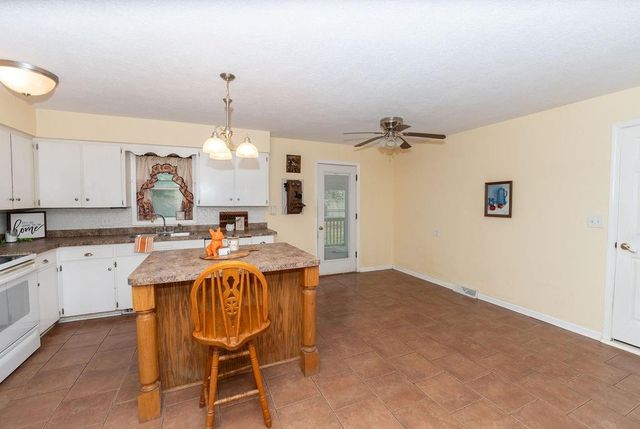 106 S Clark Street, Adrian, MO 64720