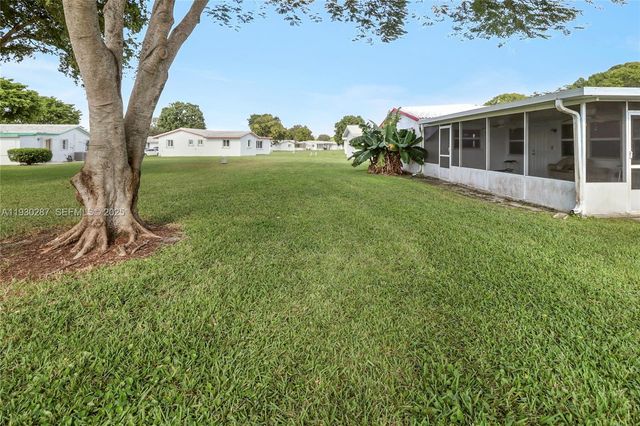 1331 Campanelli Dr, Plantation, FL 33322