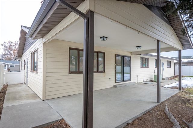 1745 Parkhill DRIVE, Billings, MT 59102