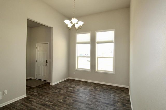 2635 S Claremont Drive, Beloit, WI 53511