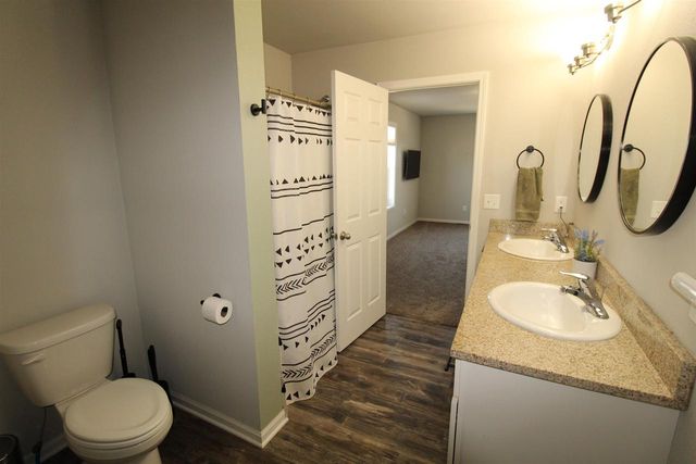 2635 S Claremont Drive, Beloit, WI 53511