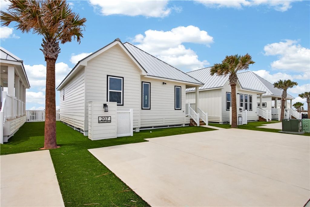 207 ST. John Circle, Port Aransas, TX 78373 — photo 2