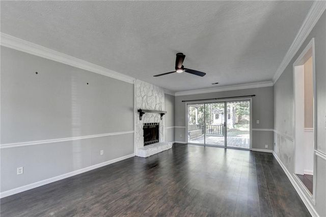 709 Flowers Crossing, Lawrenceville, GA 30044