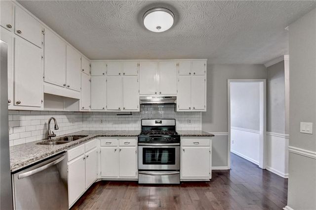 709 Flowers Crossing, Lawrenceville, GA 30044