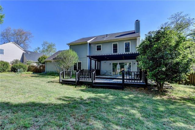 709 Flowers Crossing, Lawrenceville, GA 30044