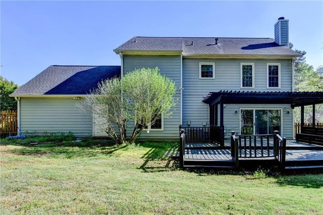 709 Flowers Crossing, Lawrenceville, GA 30044