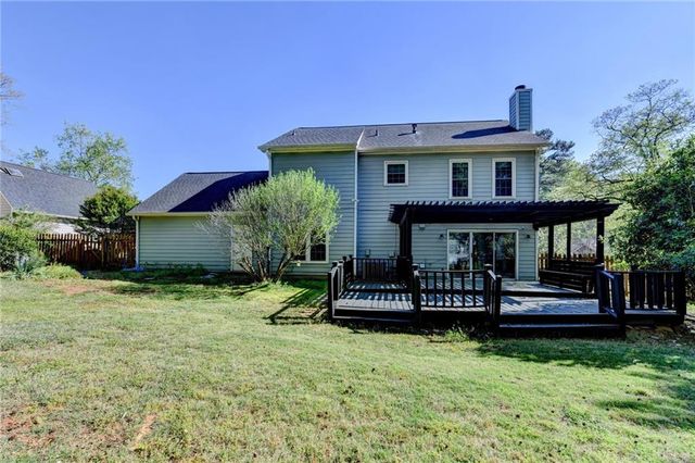 709 Flowers Crossing, Lawrenceville, GA 30044