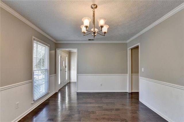 709 Flowers Crossing, Lawrenceville, GA 30044