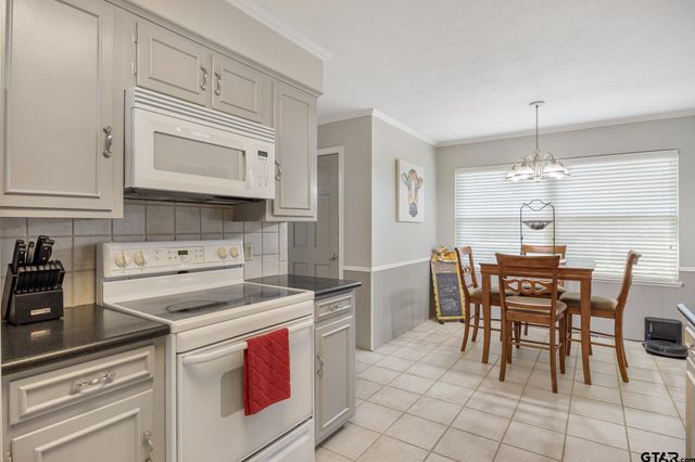 1511 Yosemite, Tyler, TX 75703