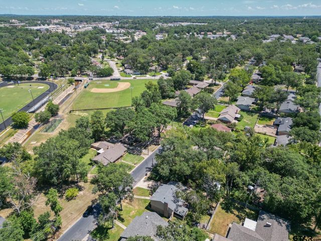 1511 Yosemite, Tyler, TX 75703