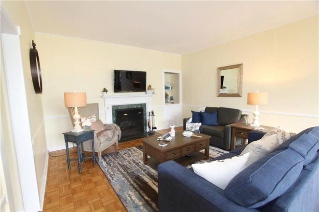 167 Coggeshall Avenue C, Newport, RI 02840